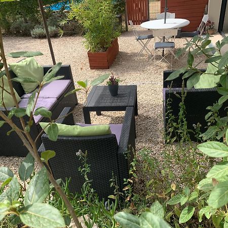 Villelaure Maison D'Hotes Les Jardinettes En Luberon מראה חיצוני תמונה