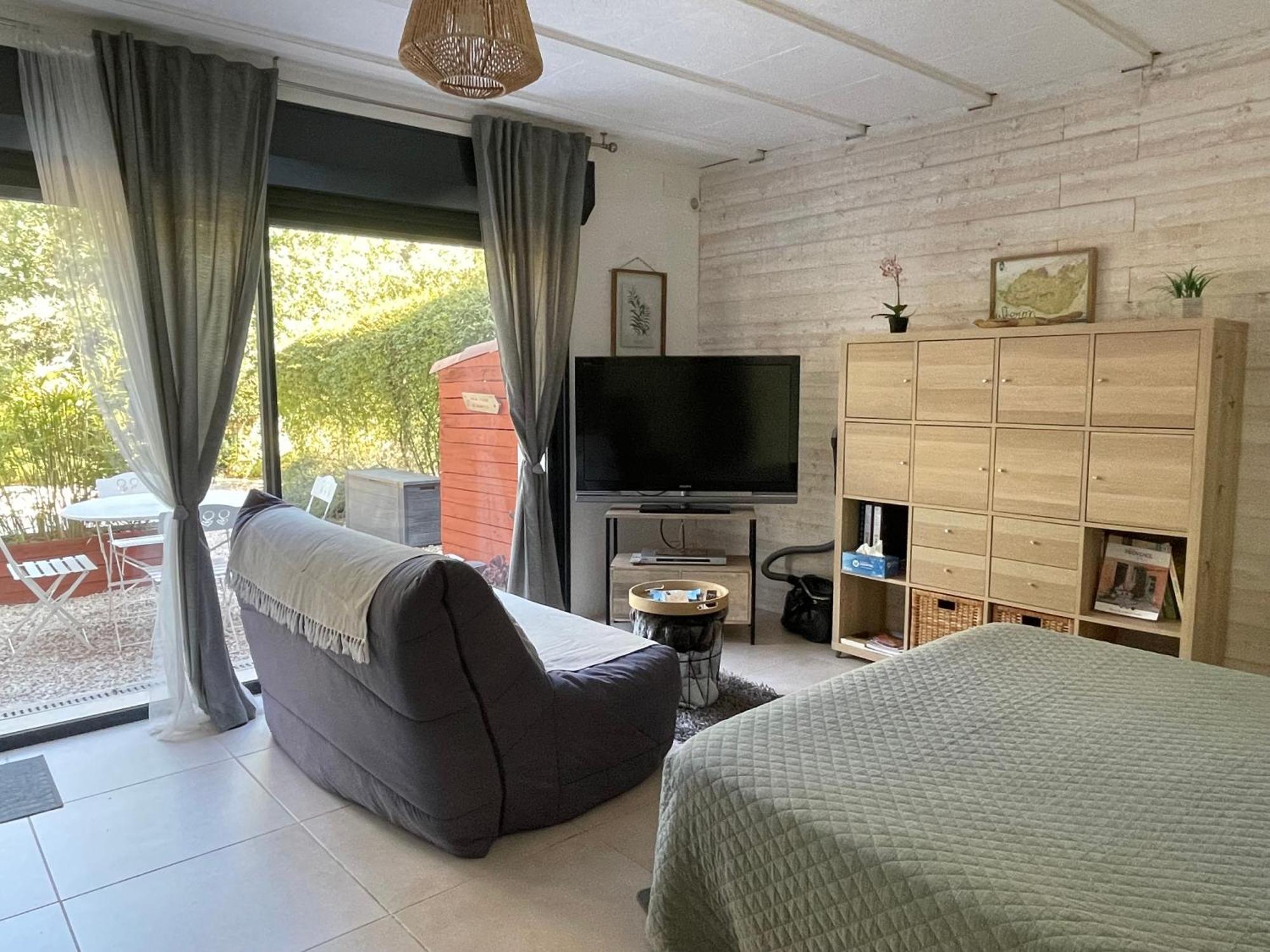 Villelaure Maison D'Hotes Les Jardinettes En Luberon מראה חיצוני תמונה