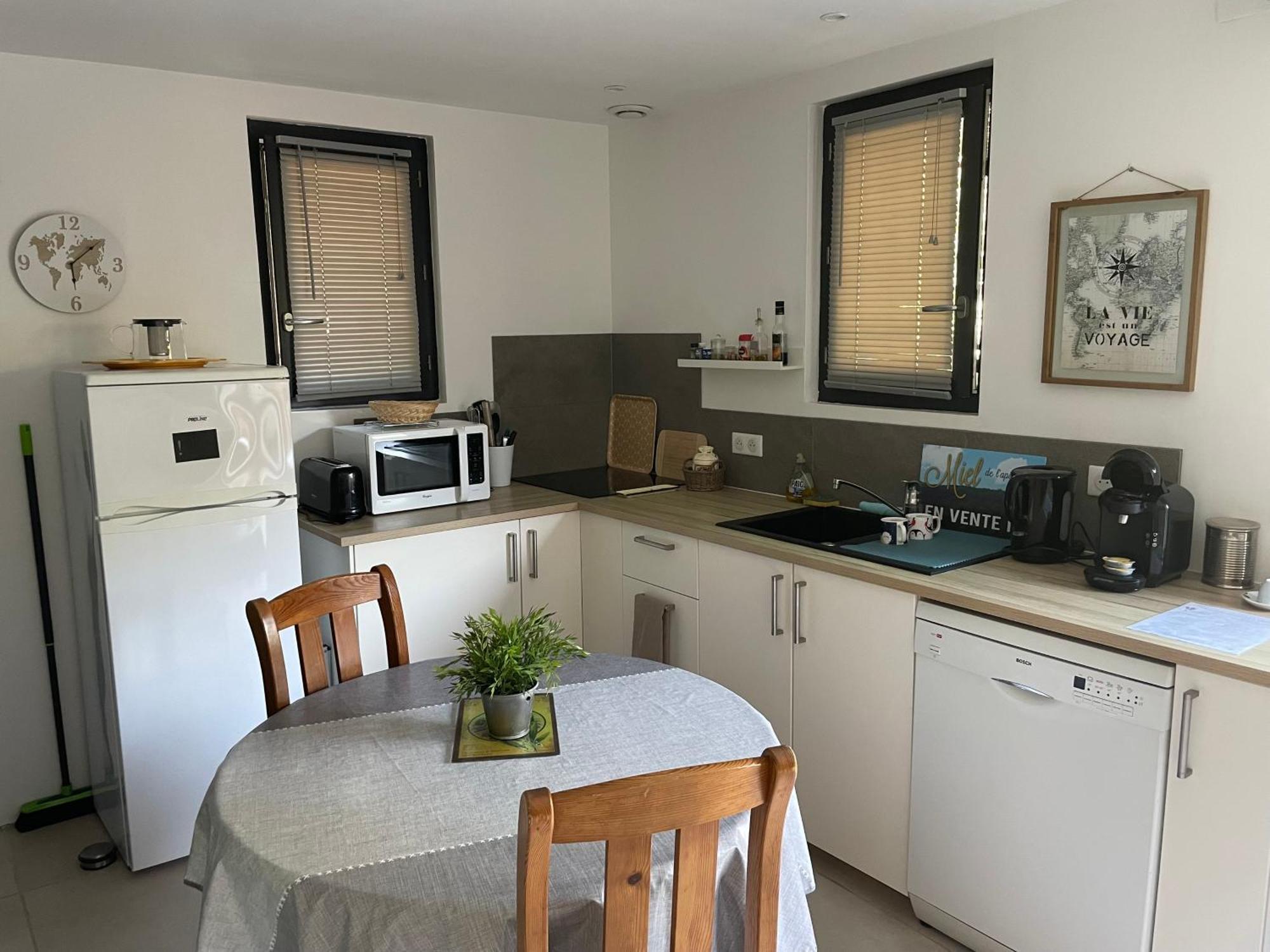 Villelaure Maison D'Hotes Les Jardinettes En Luberon מראה חיצוני תמונה